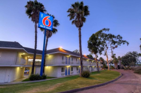Motel 6-San Diego, CA - North